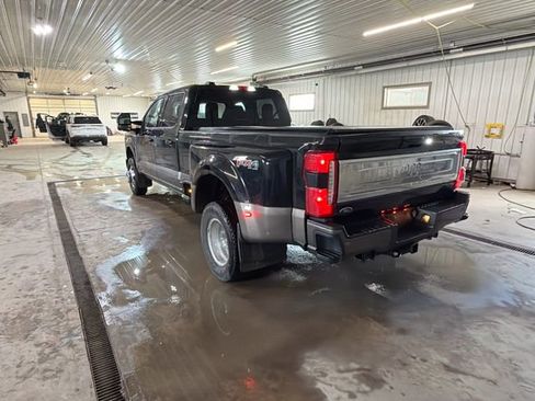 Used 2023 Ford F350 King Ranch w/ FX4 Off-Road Package image 6