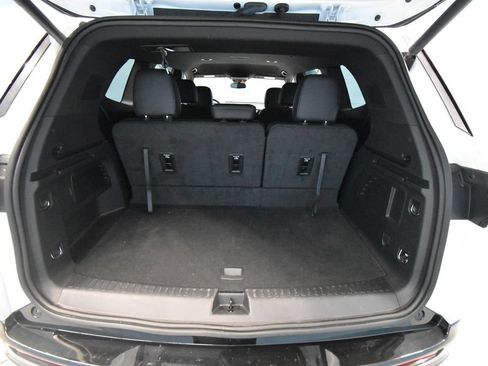 Used 2026 Buick Enclave Sport Touring AWD/4WD image 30