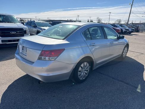 Used 2009 Honda Accord LX image 3