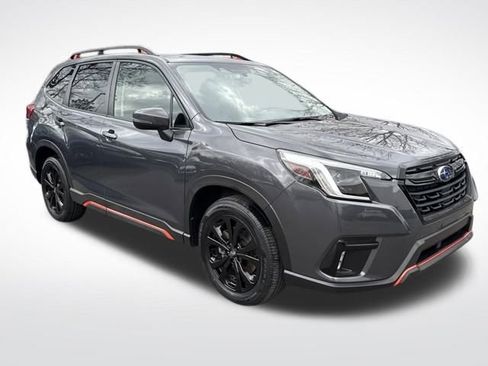 Used 2023 Subaru Forester Sport image 8