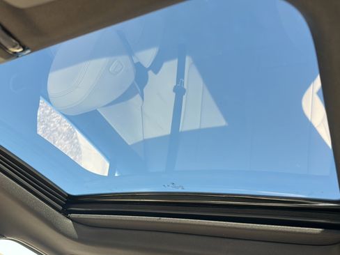 New 2026 BMW 330i w/ Premium Package image 27