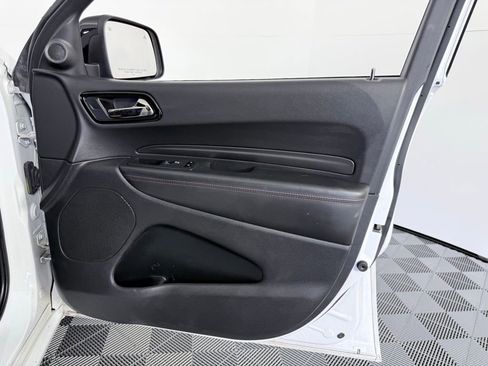 Used 2023 Dodge Durango GT image 10