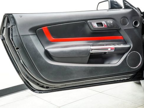 Used 2019 Ford Mustang Premium w/ Equipment Group 201A RWD image 37
