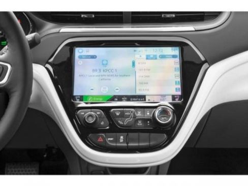 Used 2019 Chevrolet Bolt Premier w/ Infotainment Package image 13