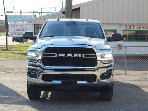 Used 2019 RAM 2500 Tradesman w/ Safety Group AWD/4WD image 2