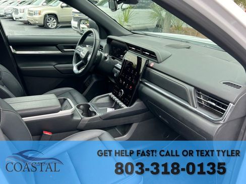 Used 2026 GMC Terrain Elevation w/ Elevation Premium Package FWD image 16