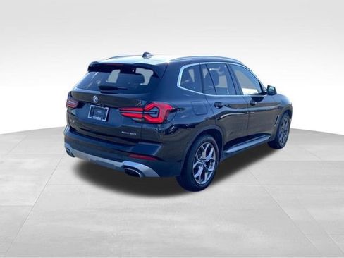 Used 2022 BMW X3 xDrive30i AWD/4WD image 3