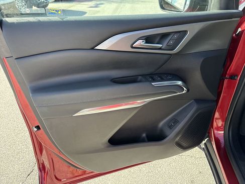 Certified 2024 Chevrolet Traverse LT image 24