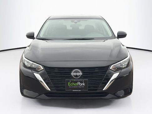 Used 2025 Nissan Sentra S FWD image 2