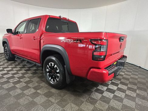 Used 2023 Nissan Frontier PRO-4X w/ Technology Package AWD/4WD image 5