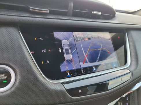 Used 2022 Cadillac XT5 Premium Luxury w/ Technology Package image 15