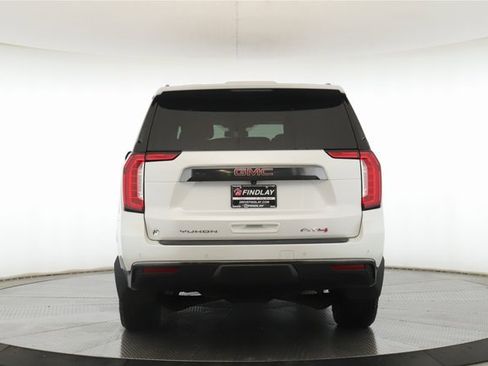 Used 2023 GMC Yukon AT4 image 11