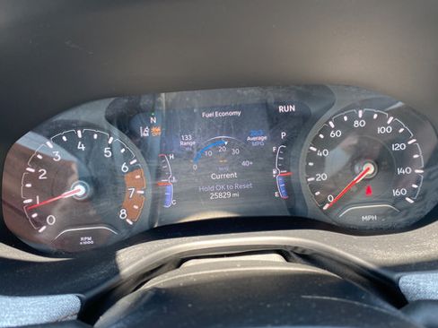 Used 2022 Jeep Compass Latitude AWD/4WD image 16