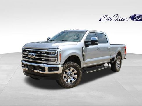 Certified 2023 Ford F250 Lariat w/ Lariat Ultimate Package AWD/4WD image 1