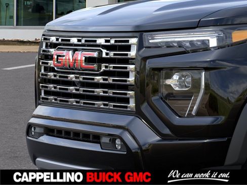 New 2026 GMC Canyon Denali AWD/4WD image 13