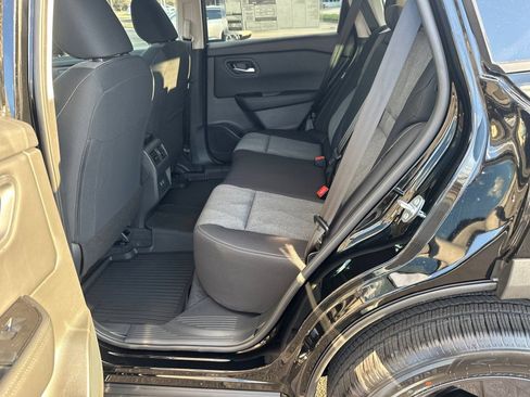 New 2026 Nissan Rogue SV FWD image 21
