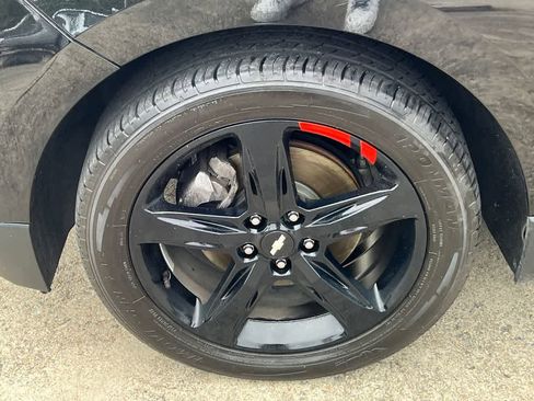 Used 2020 Chevrolet Equinox Premier w/ Premier Redline Edition AWD/4WD image 11