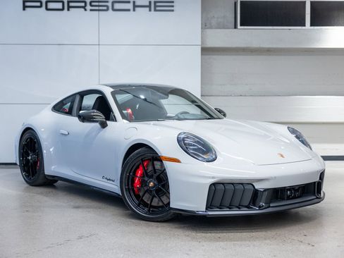 Certified 2026 Porsche 911 Carrera 4 GTS AWD/4WD image 10