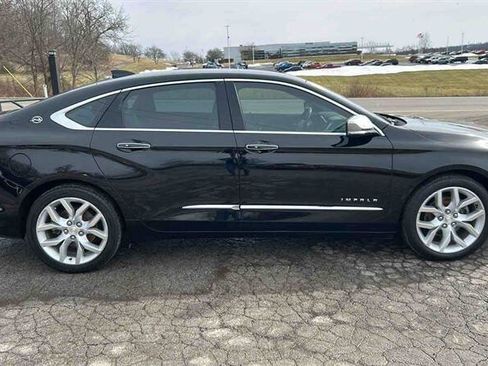 Used 2018 Chevrolet Impala Premier FWD image 1