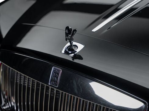 Used 2016 Rolls-Royce Dawn RWD image 6