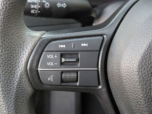 Used 2023 Honda Accord EX image 18