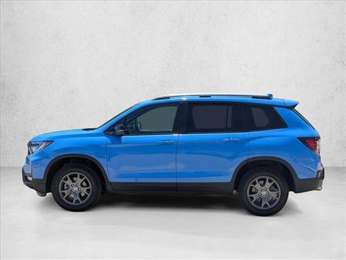 Used 2024 Honda Passport TrailSport image 9