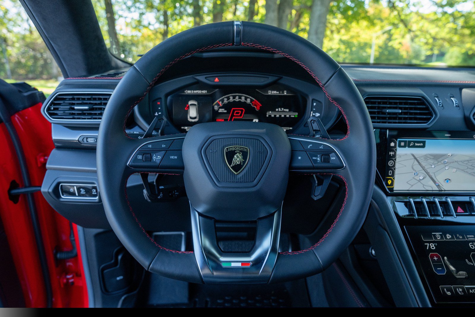 Used 2023 Lamborghini Urus S AWD/4WD image 16