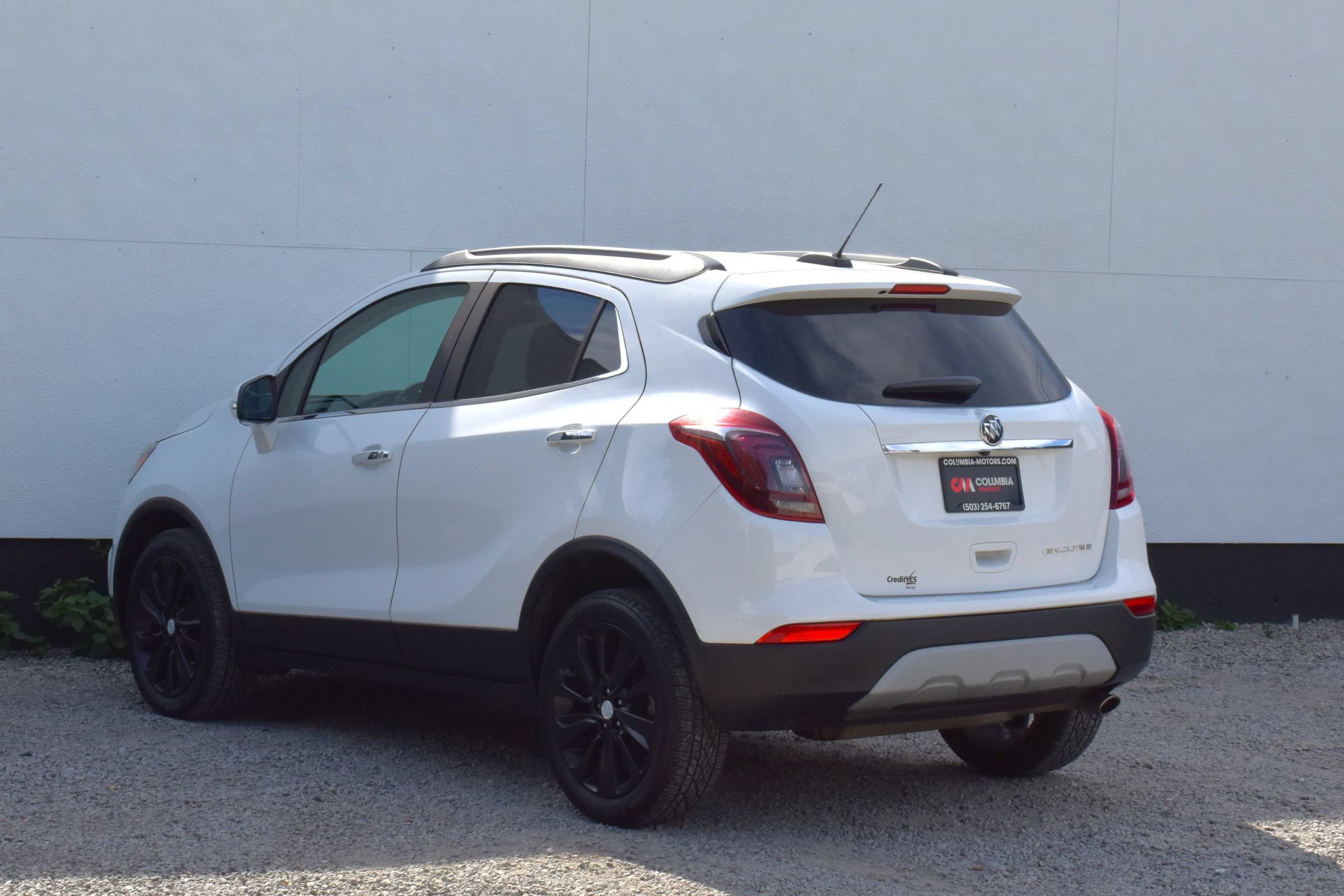 Used 2020 Buick Encore Essence FWD image 62