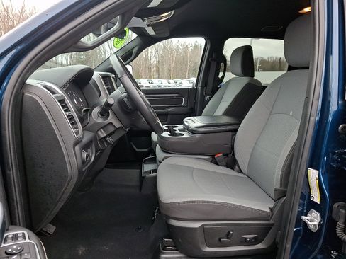 Used 2024 RAM 2500 Big Horn w/ Bed Utility Group image 13