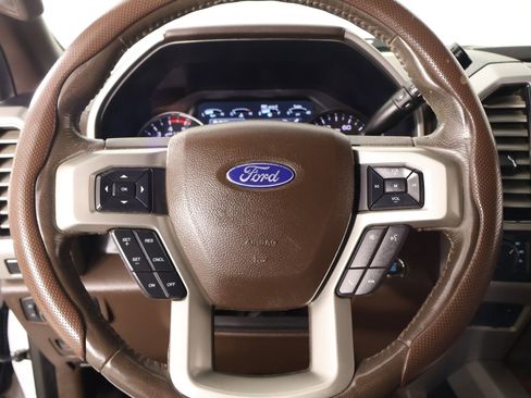 Used 2019 Ford F350 King Ranch AWD/4WD image 3