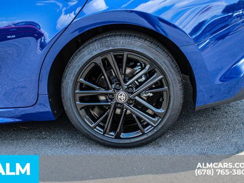 Used 2025 Toyota Camry SE image 16