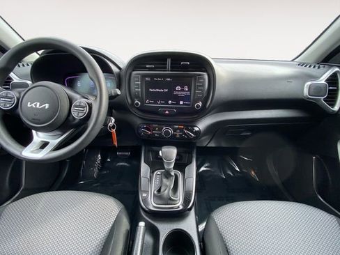 Used 2024 Kia Soul LX w/ Option Group 015 image 11