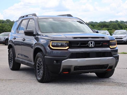 Used 2026 Honda Passport TrailSport image 4