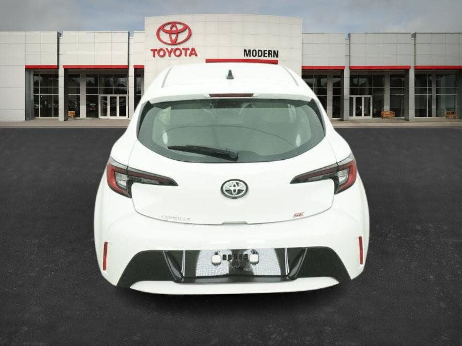 New 2026 Toyota Corolla SE FWD image 17