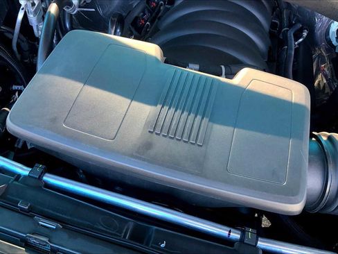 New 2026 Chevrolet Tahoe LS image 17