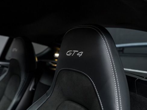Used 2023 Porsche 718 Cayman GT4 RWD image 24