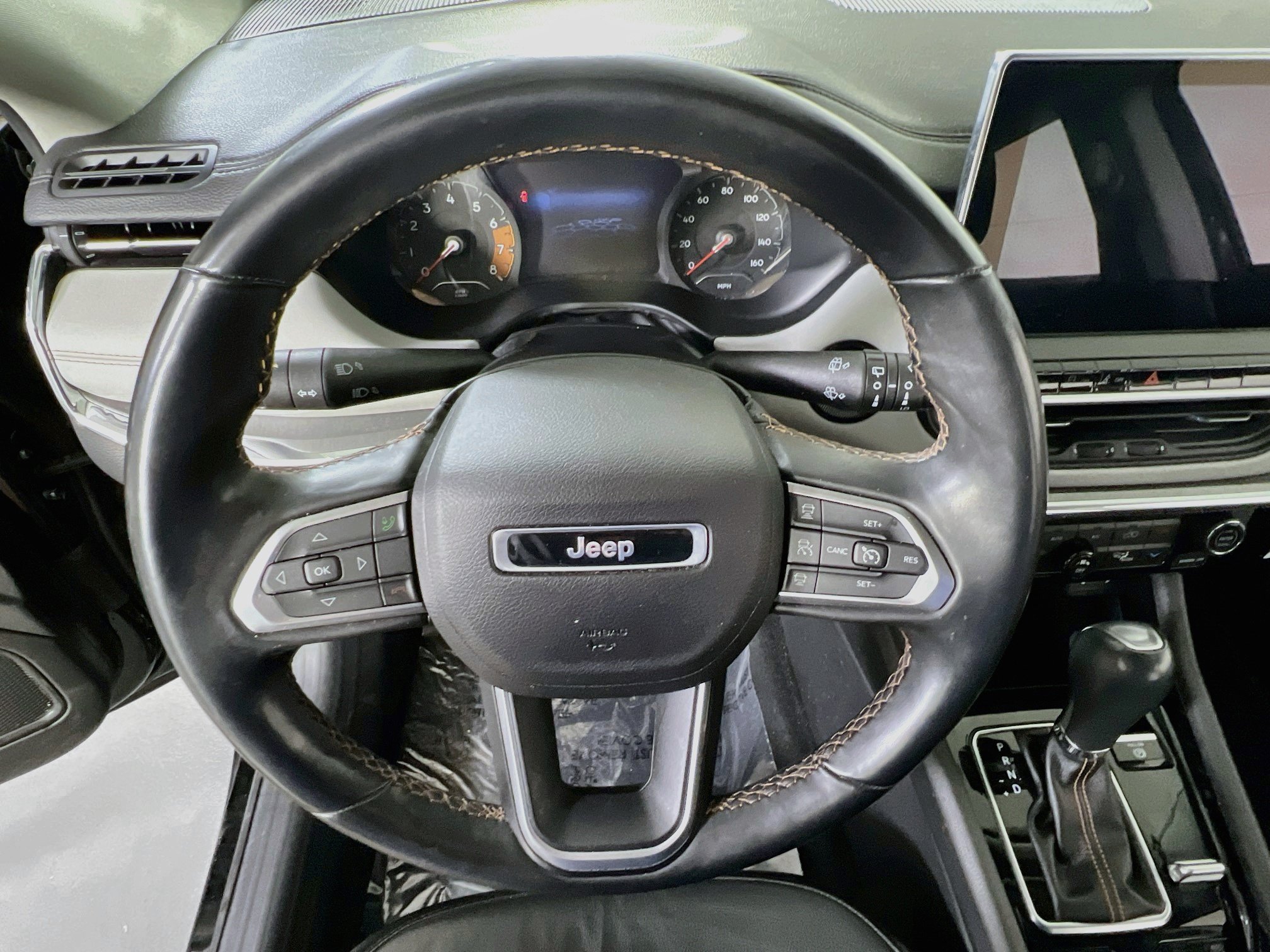 Used 2022 Jeep Compass Limited AWD/4WD image 11