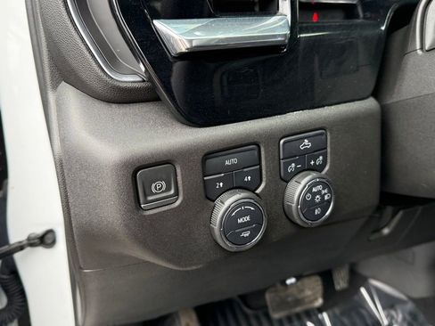 Used 2023 Chevrolet Silverado 1500 RST image 12