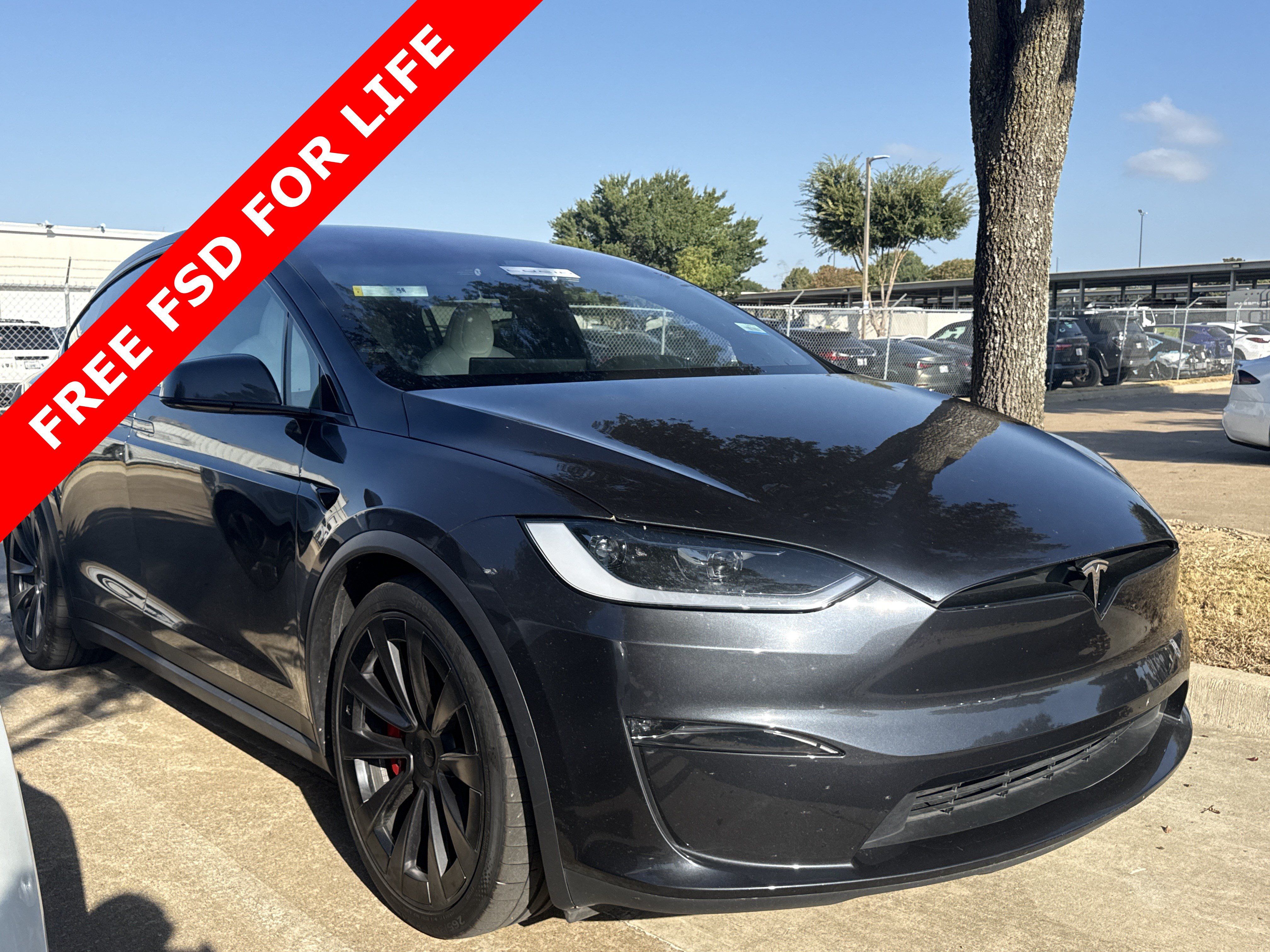 Used 2025 Tesla Model X Plaid AWD/4WD image 1
