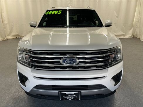 Used 2018 Ford Expedition XLT w/ Equipment Group 201A AWD/4WD image 2