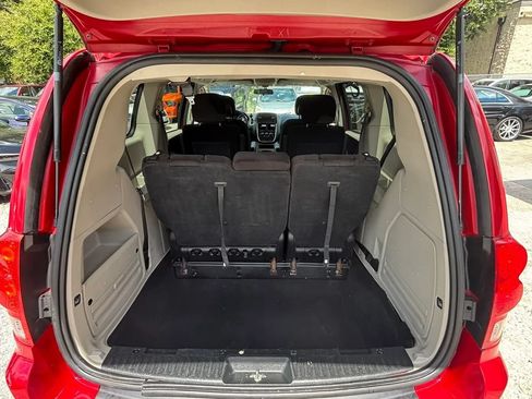 Used 2013 Dodge Grand Caravan SXT FWD image 20