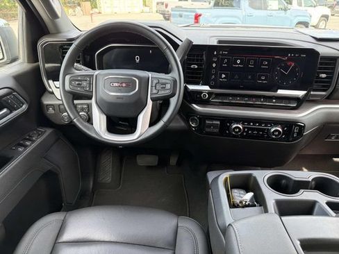 Used 2026 GMC Sierra 1500 SLT RWD image 24