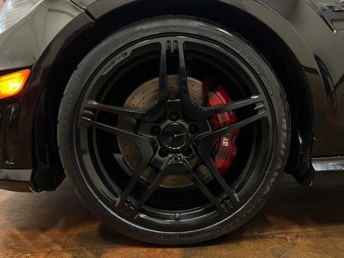 Used 2011 Mercedes-Benz E 63 AMG Sedan image 11