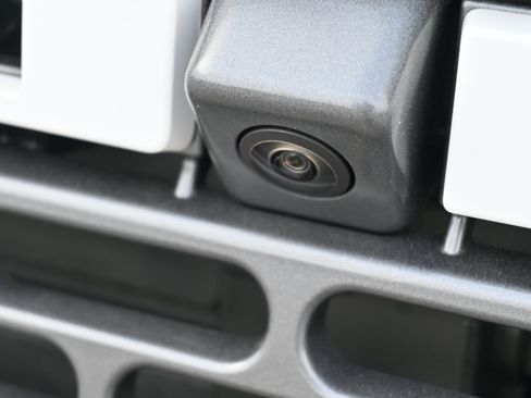 New 2025 Ford Bronco Badlands image 11