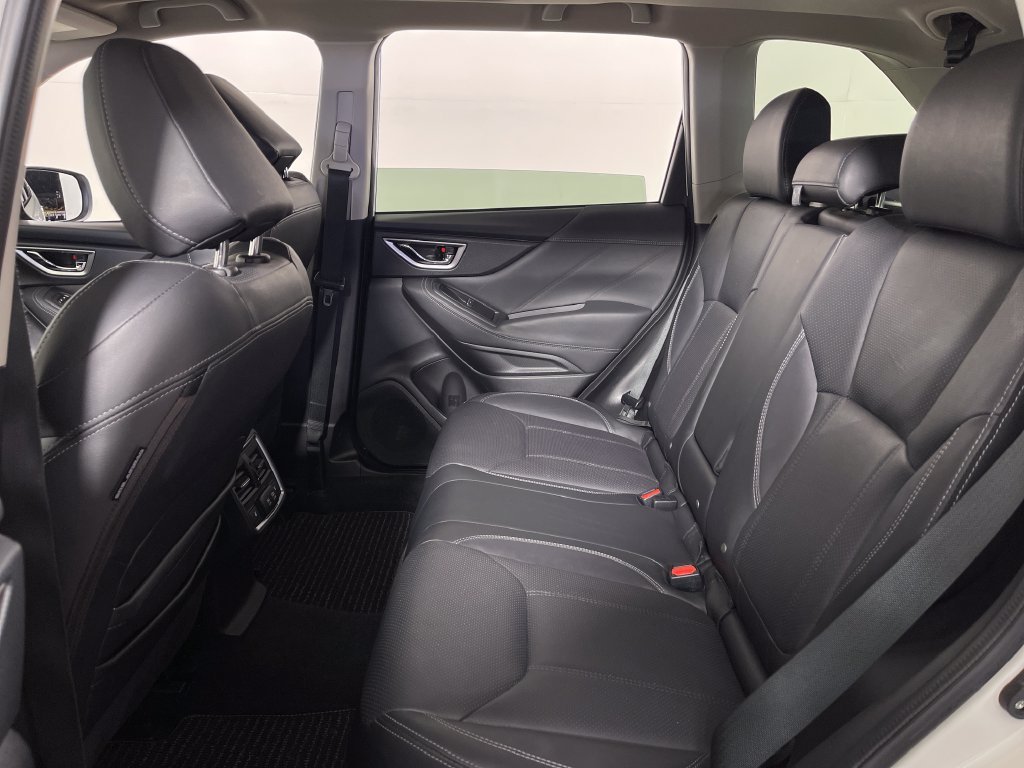 Used 2019 Subaru Forester Touring AWD/4WD image 13