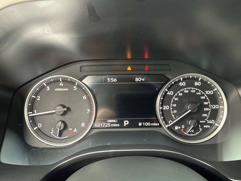 Used 2024 Mitsubishi Outlander SE Black Edition FWD image 30