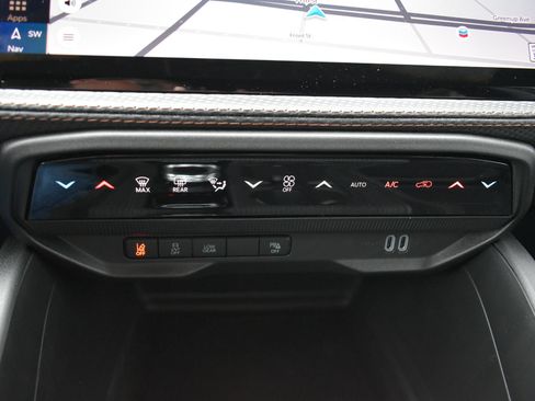 New 2026 Jeep Cherokee Limited AWD/4WD image 29