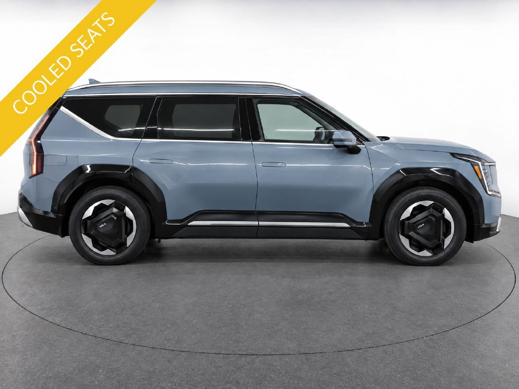 Certified 2024 Kia EV9 Land AWD/4WD image 9