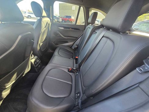 Used 2019 BMW X1 sDrive28i image 21