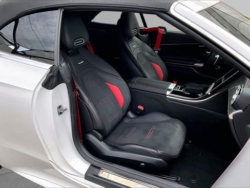 Certified 2026 Mercedes-Benz CLE 53 AMG 4MATIC Cabriolet image 9